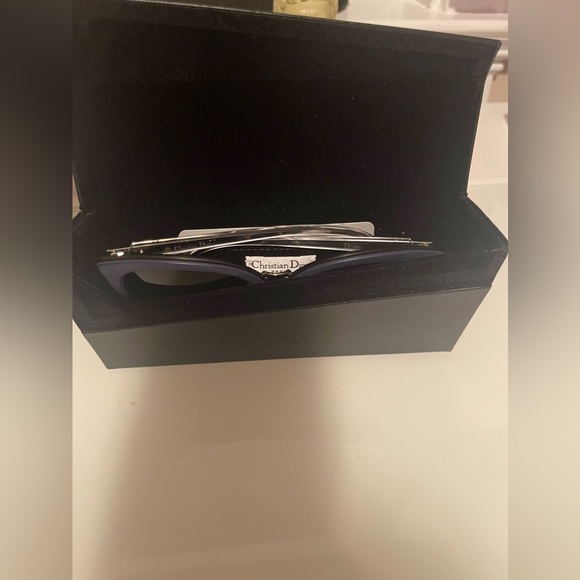 Authentic Christian Dior Sunglasses Navy Blue.❤️ - Picture 10 of 11